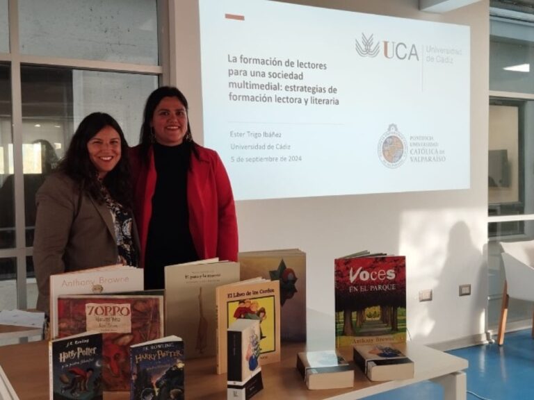Reconocimiento a presentadora